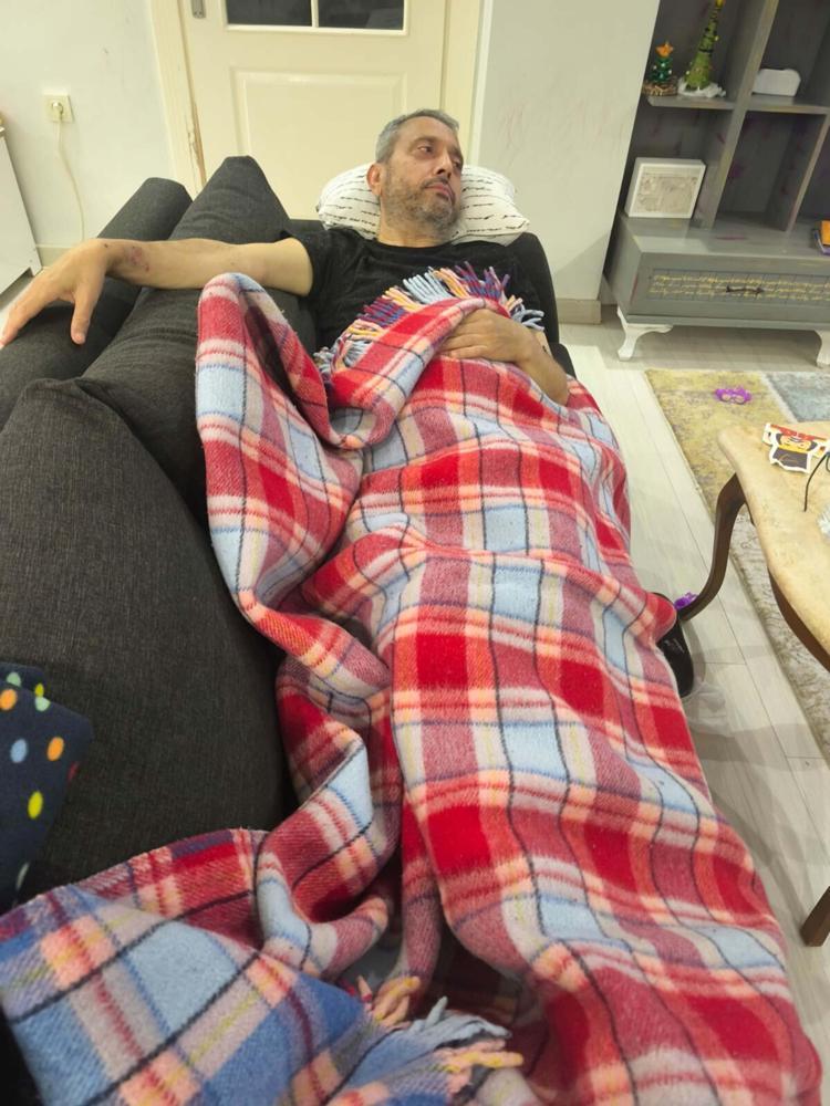 İLAÇ TEDAVİSİYLE AYAKTAYIM