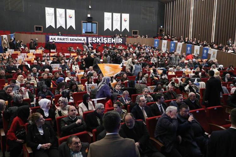 HEP BERABER GENÇLERİMİZE HİZMET ETMEYE DEVAM EDECEĞİZ