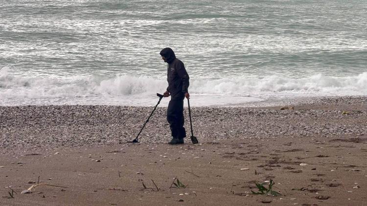 SEL SULARI BOĞAÇAYI’NDAN DENİZE ULAŞTI