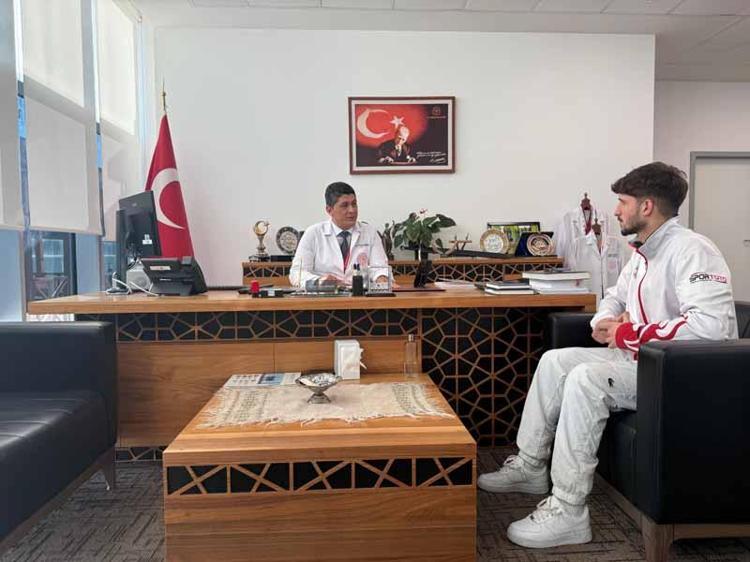 MUSTAFA SINIRLARI AŞTI