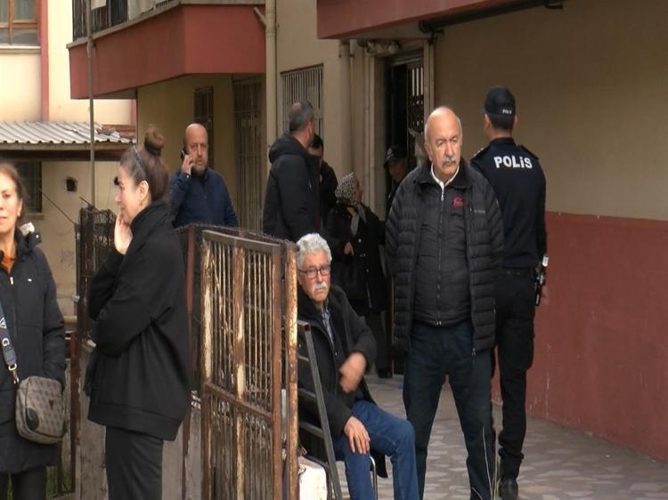 CENAZEYİ YAKINLARI ALDI