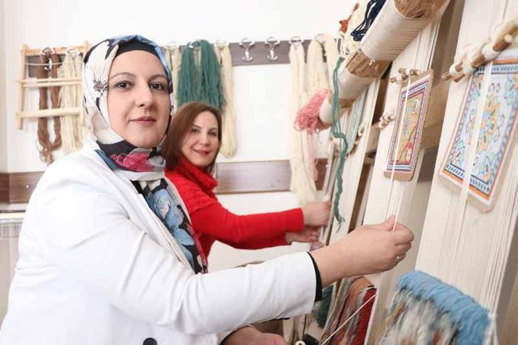 ‘ÇOCUKKEN HER EVDE BÜNYAN HALISI BULUNUYORDU’