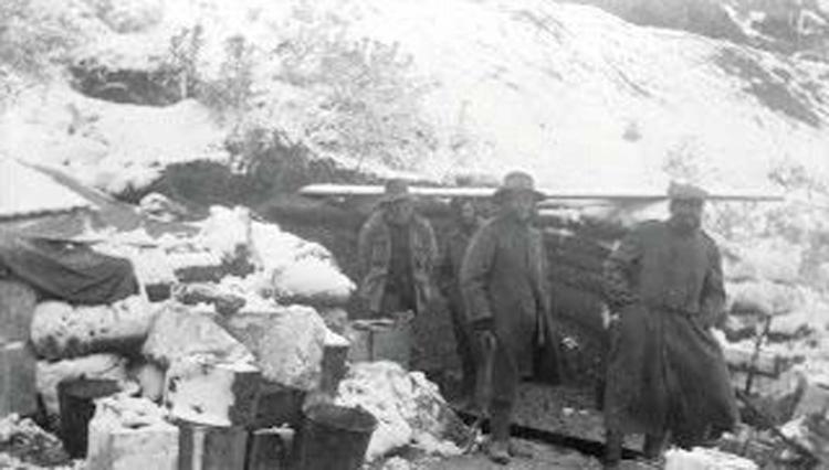 DOĞANIN ACIMASIZ KOŞULLARINA KARŞI DESTANSI SABIR SINAVI VERİLMİŞ