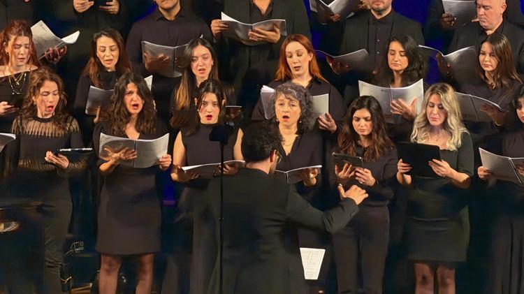 TÜRKİYEYİ EN İYİ ŞEKİLDE TEMSİL EDİYORUZ