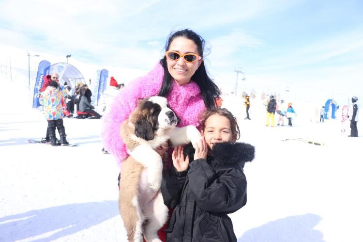 ‘ÇOK SEVİMLİLER’