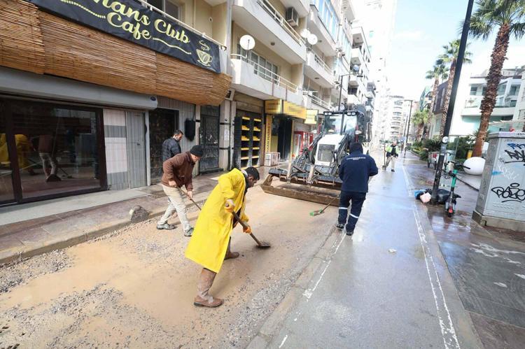 İZMİRDE OCAK YAĞIŞLARI 88 YILIN ORTALAMASINI YÜZDE 65 AŞTI