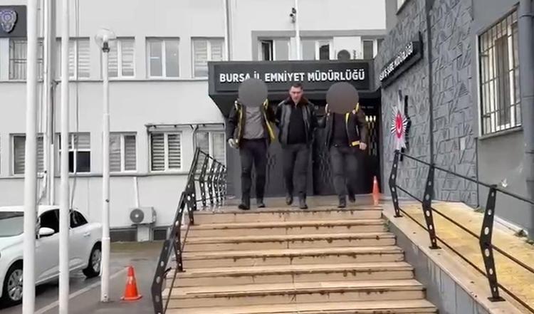 KENT MERKEZİNDE YAKALANDI