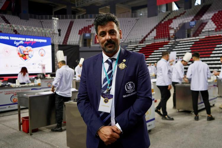 ÇOCUKLARIN MUTLULUĞU BİZİM İÇİN MADALYA