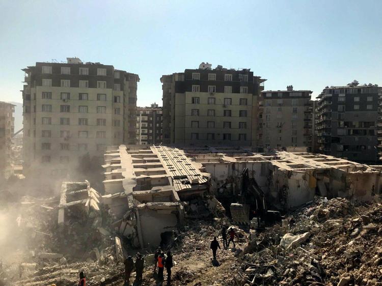 ESKİ YAPILARIN TERK EDİLMESİ ÇOK ÖNEMLİ