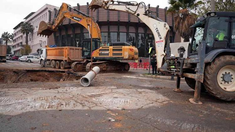 ALTYAPISI TAMAMLANAN YERLERDE ASFALTLAMA ÇALIŞMALARINA BAŞLADIK