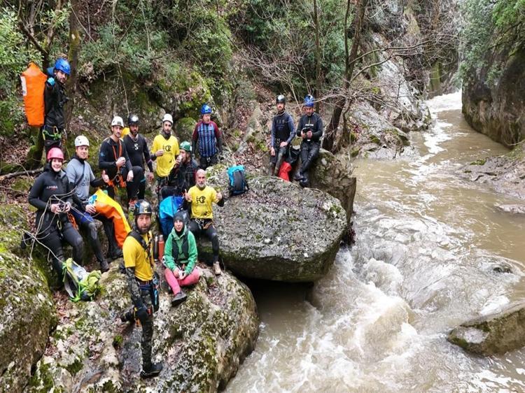 ‘PROFESYONEL OLARAK BU SPORU YAPIYORUZ’