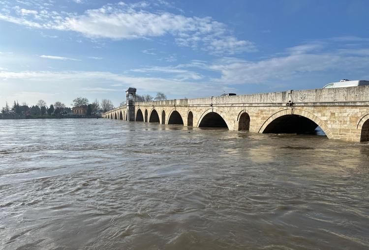 ‘1500 METREKÜPE KADAR TAŞKIN RİSKİ YOK’
