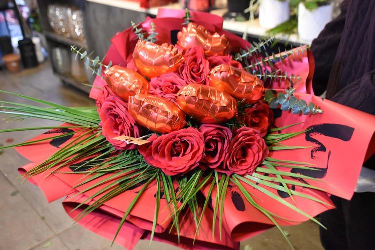 KARIMIZDAN FERAGAT EDİYORUZ