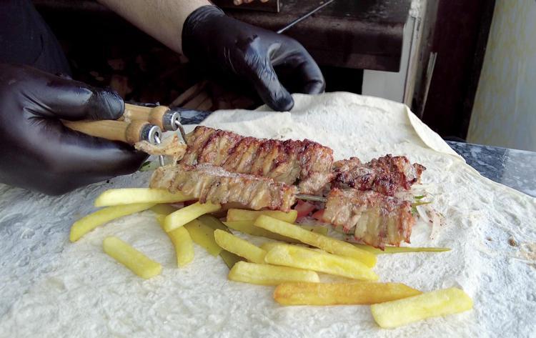 ‘ETLİ ÖZEL MARİNE EDİYORUZ’