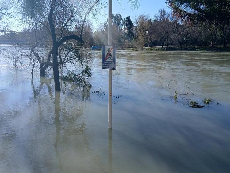 EVLER TAHLİYE EDİLDİ