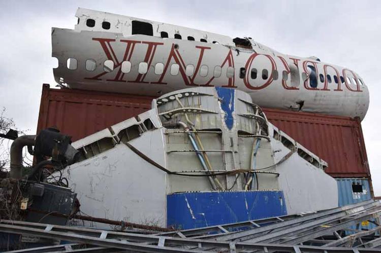 UÇAKLI HURDACI OLARAK ANILIYOR