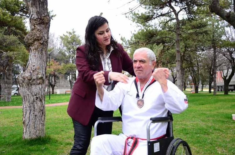 SPORLA TANIŞTIKTAN SONRA SOSYALLEŞTİ