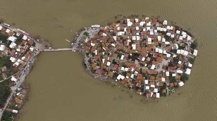 SU BASKINLARI YAŞANDI