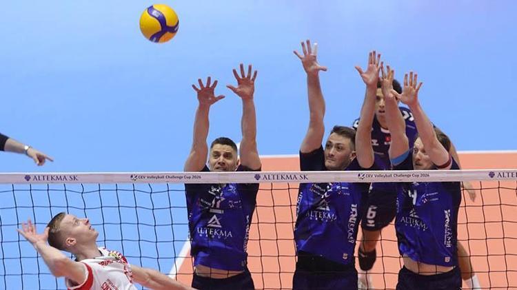 ALTIN SETLERLE GEÇTİ