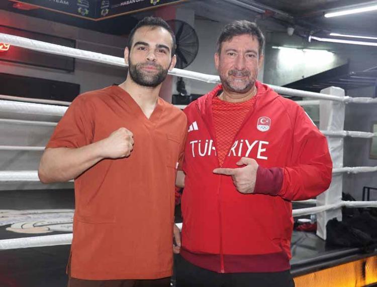 STRESLERİNİ ATIYORLAR