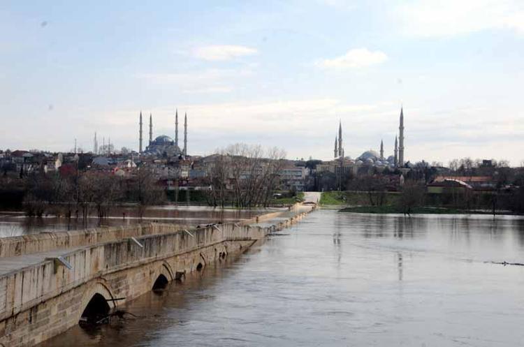 SUBAŞI BELDESİNDE SEDDE PATLADI