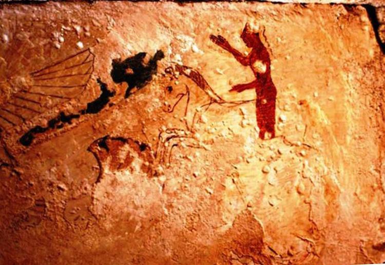 BİR LİKYA ESİNTİSİ VAR