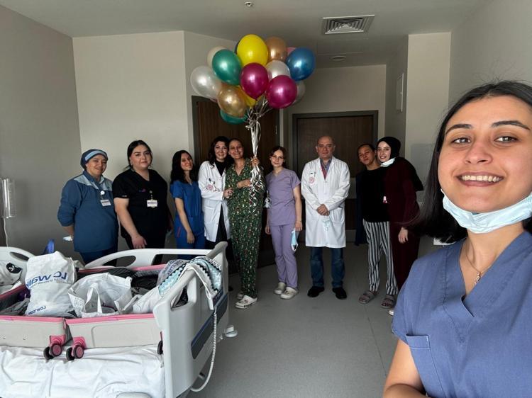 BALONLARLA UĞURLADILAR