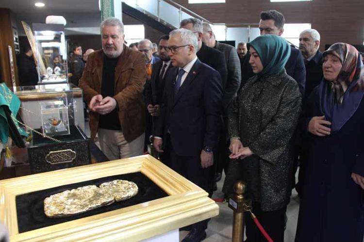 BİZLER İÇİN ÇOK DEĞERLİ