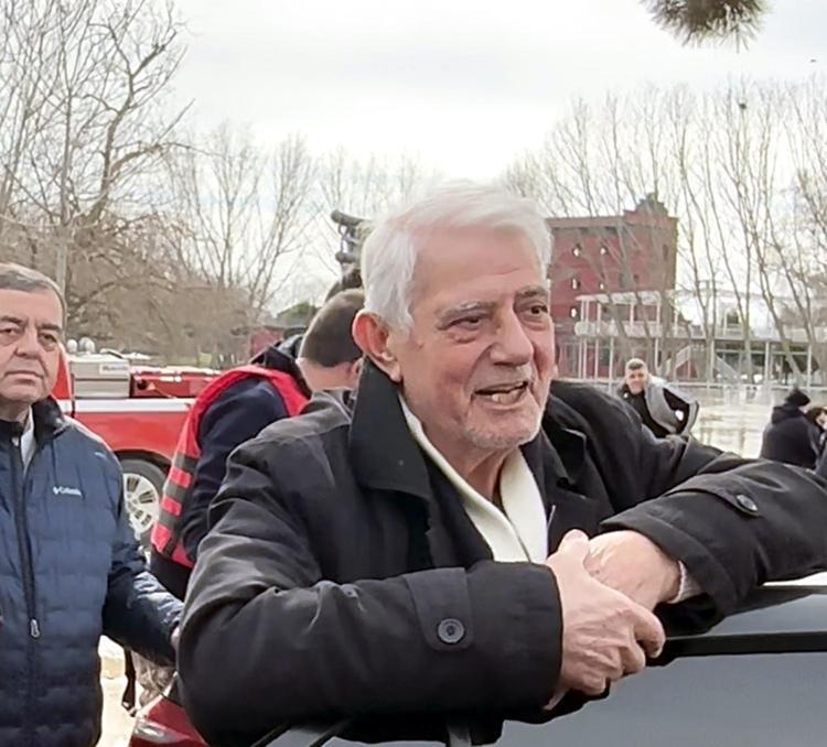 ESKİ BELEDİYE BAŞKANI BOTLA TAHLİYE EDİLDİ