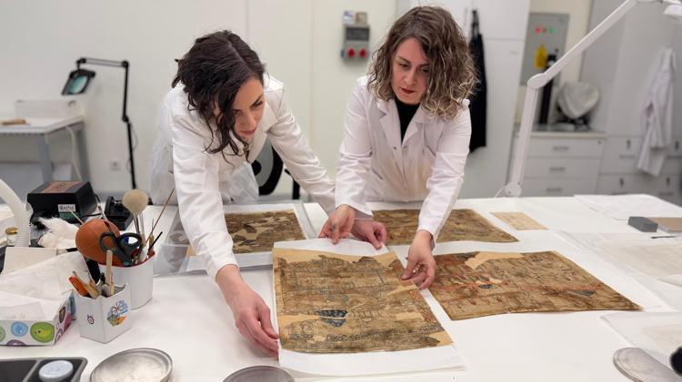 AYNI USTANIN ELİNDEN ÇIKMIŞ OLABİLİR