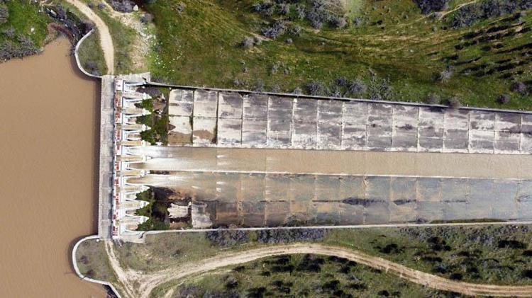 ‘BARAJ VE GÖLETLERİN ETRAFI AĞAÇLANDIRILMALI’