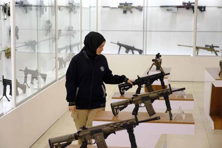 TÜRK ASKERİ YETER Kİ İSTESİN