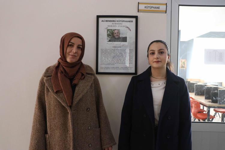 ‘HASTALIK SÜRECİNDE HİÇBİR GÜN OKULDAN UZAK KALMAK İSTEMEDİ’