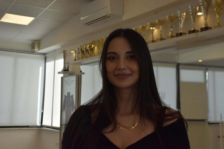 ŞAMPİYON OLMAK İSTİYORUM