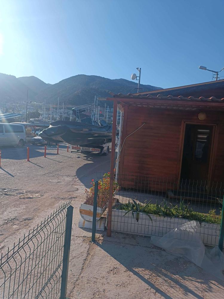 3Ü HASTANEDE TEDAVİ GÖRÜYOR