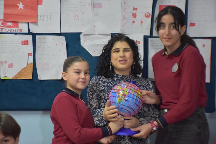 ÖĞRENCİLER HEM ÖĞRENDİ HEM SEVİNDİRDİ