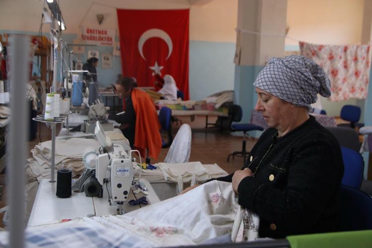 İŞİ BÜYÜTTÜ, ATÖLYE KURDU