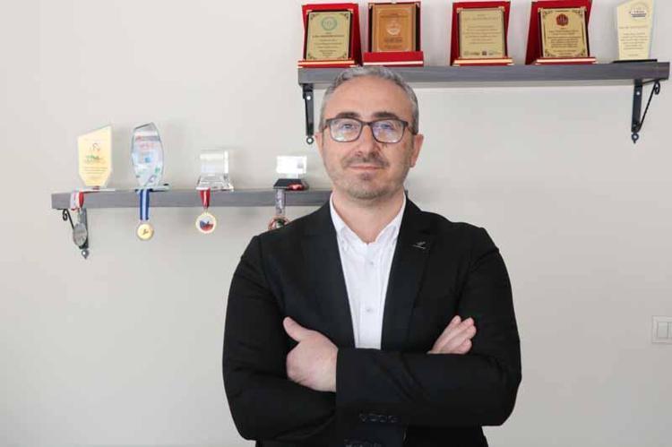 BÜTÜN PİSTLER AÇIK