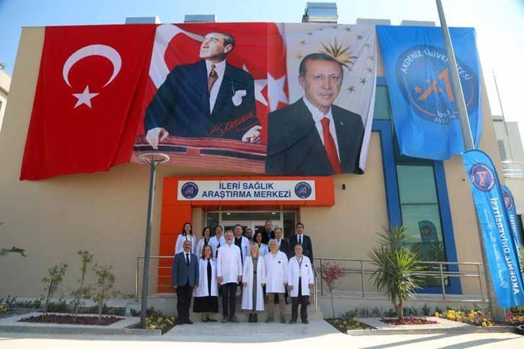 ‘KANSER HÜCRELERİNİ HEDEF ALIP YOK ETMEYE BAŞLIYOR’