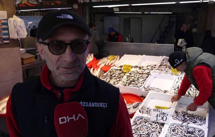 ‘DENİZDEKİ TÜM BALIKLAR TEZGAHTA’