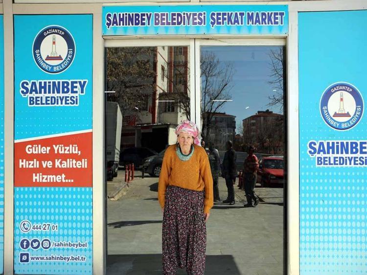 ‘HURDA TOPLAYARAK GEÇİNMEYE ÇALIŞIYORUM’