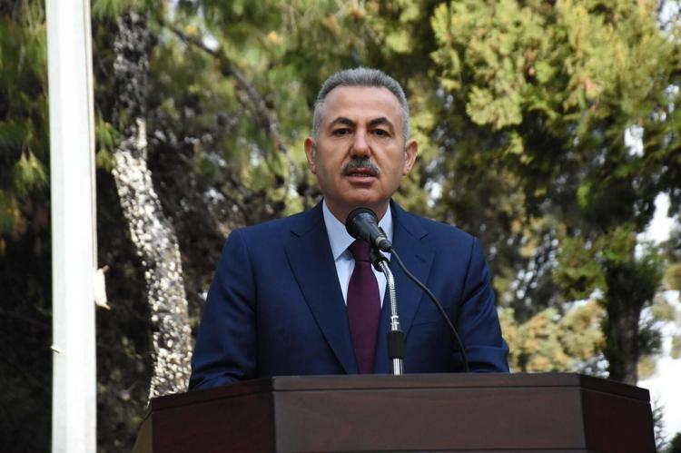 VALİ ELBAN ŞEHİTLİK DEFTERİNİ İMZALADI