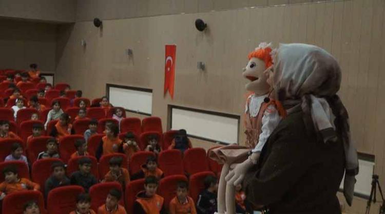 ÖĞRENCİSİ FARK ETTİ, ARAŞTIRMAYA BAŞLADI