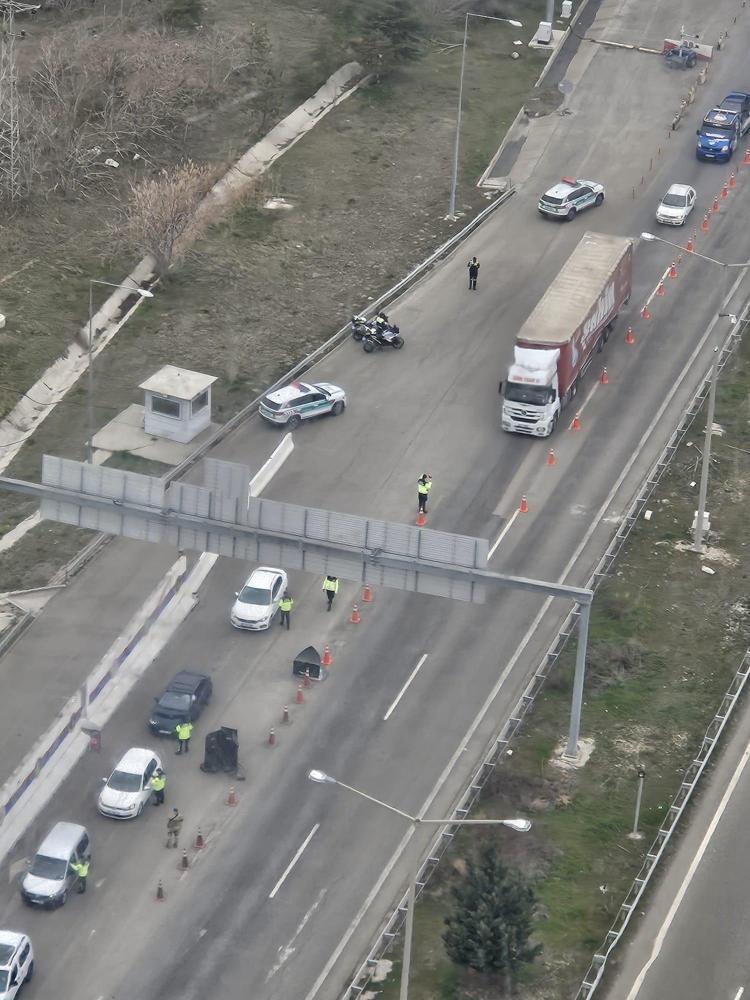 3 BİN 722 SAAT HAVA ARACI GÖREVLENDİRMESİ YAPILDI