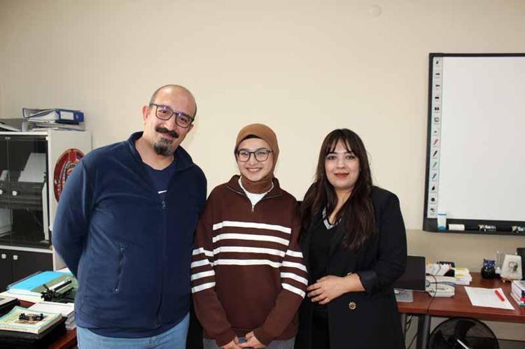 ‘ÖĞRETMEN OLMAK İSTİYORUM’