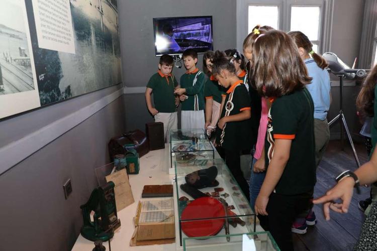 ‘AKADEMİK BAŞARIYI ARTIRIRKEN ÇÖZÜM GELİŞTİRME YETENEĞİNİ DE GÜÇLENDİRİYOR’