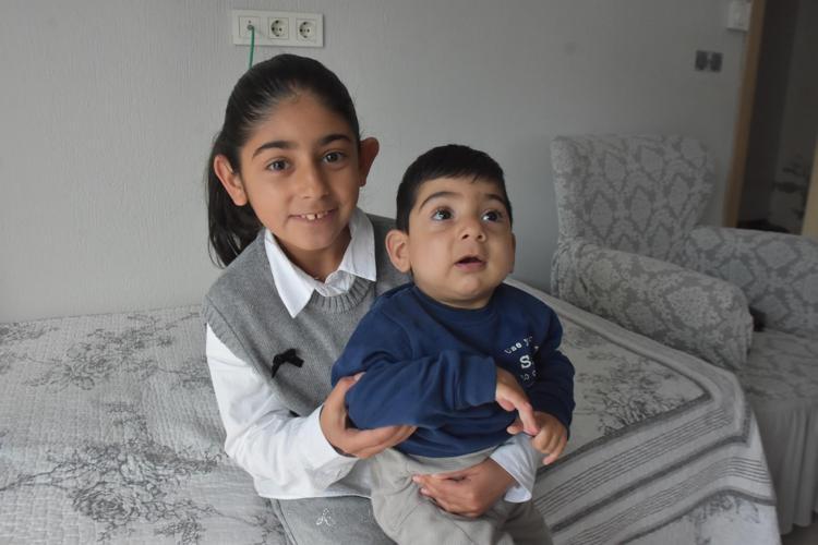 ‘YEMEK YEMEKTE GÜÇLÜK ÇEKİYOR