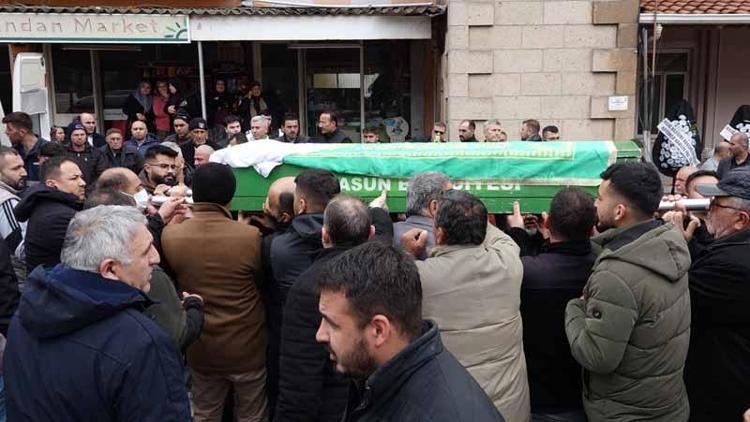 YAN YANA DEFNEDİLDİ