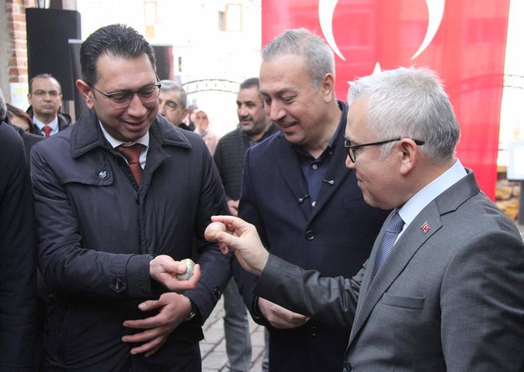 NEVRUZ KADİM BİR BAYRAMDIR