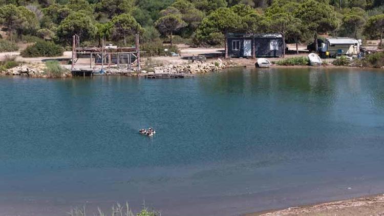 LAĞIMLARI NEHİR VE DENİZİ KİRLETİYOR